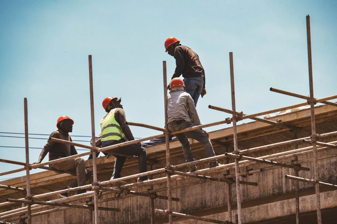 Qualified Algerian Workers